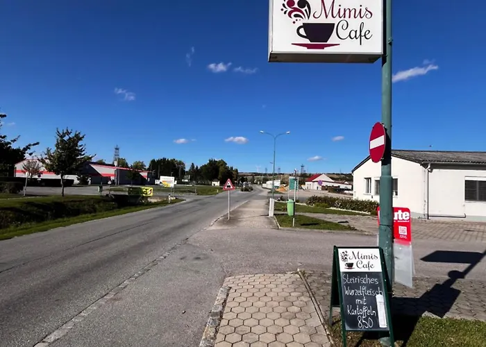 Campsite Louise's Camper *